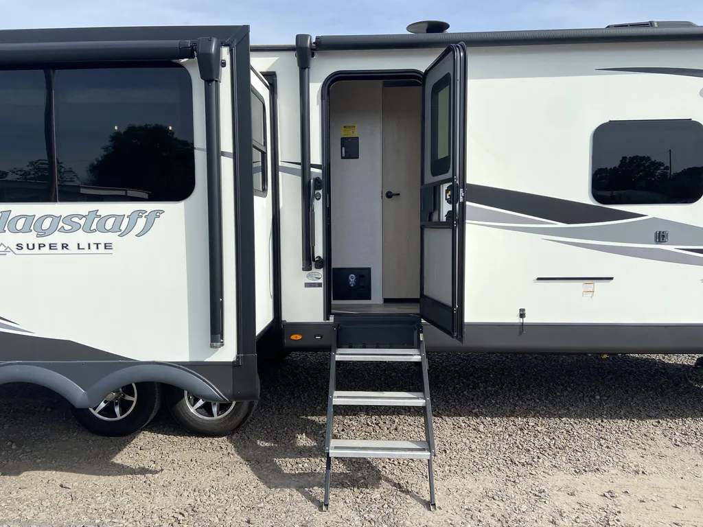 2023 Forest River Flagstaff Super Lite 29RLBS, Photos photo 6