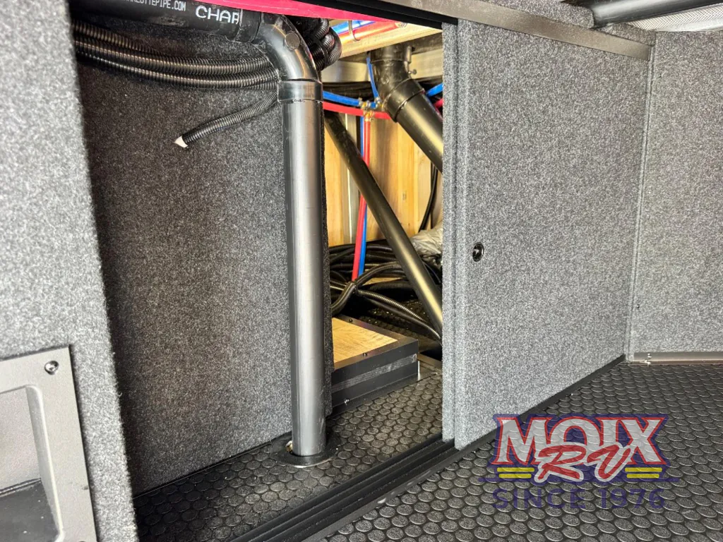 2026 Brinkley Model Z 3515, Photos photo 12