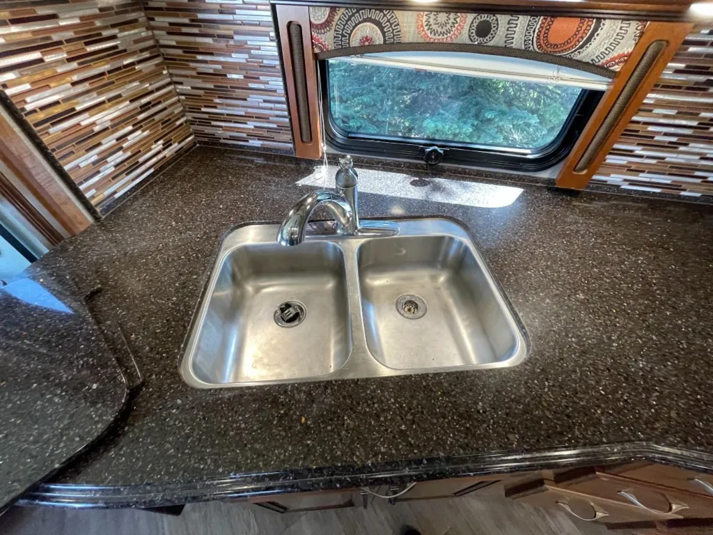 2018 Fleetwood Pace Arrow LXE 38K, Photos photo 17