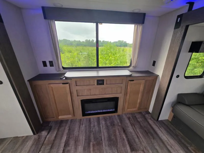 2024 Forest River Cherokee 306MM, Photos photo 9
