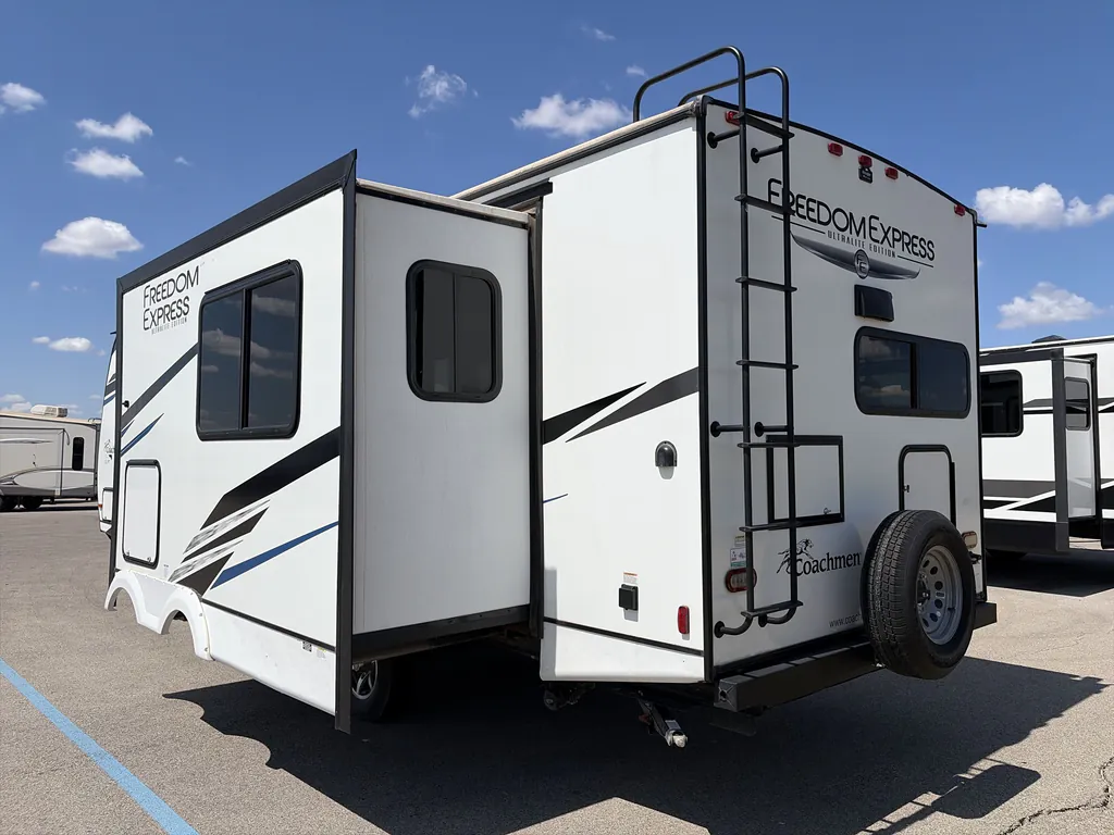2023 Coachmen Freedom Express Ultra Lite 274RKS, Photos photo 6