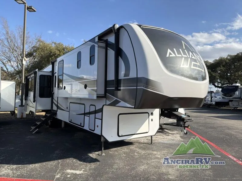 2023 Alliance RV Paradigm 382RK - Photo 2