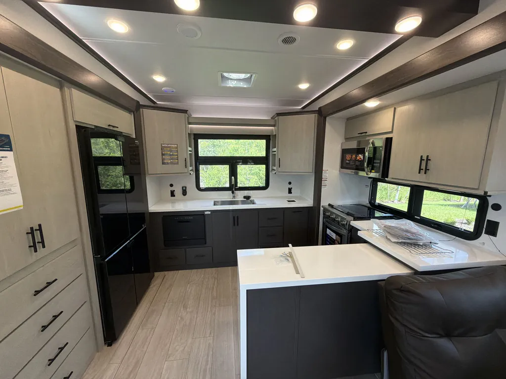 2027 Forest River RV Wolverine 32JF, Photos photo 4