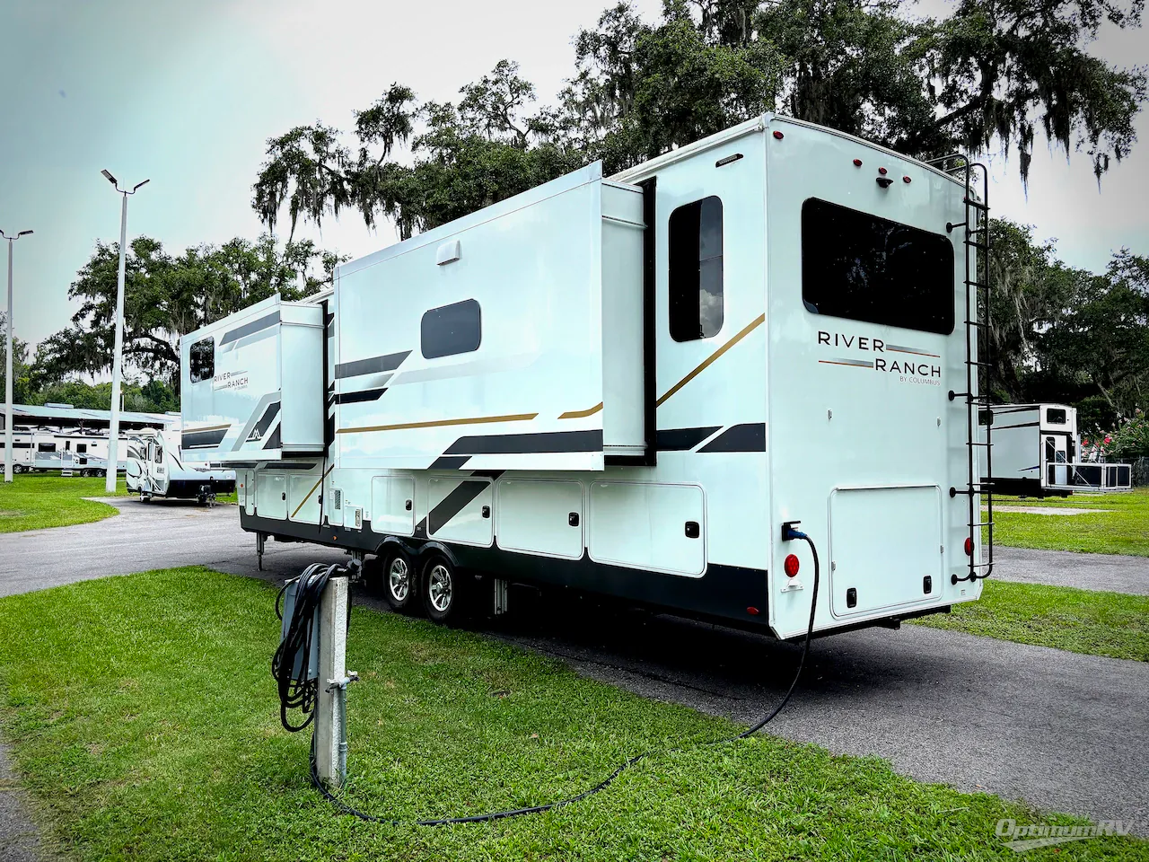 2023 Palomino River Ranch 393RL dealer photo 3 from Optimum RV