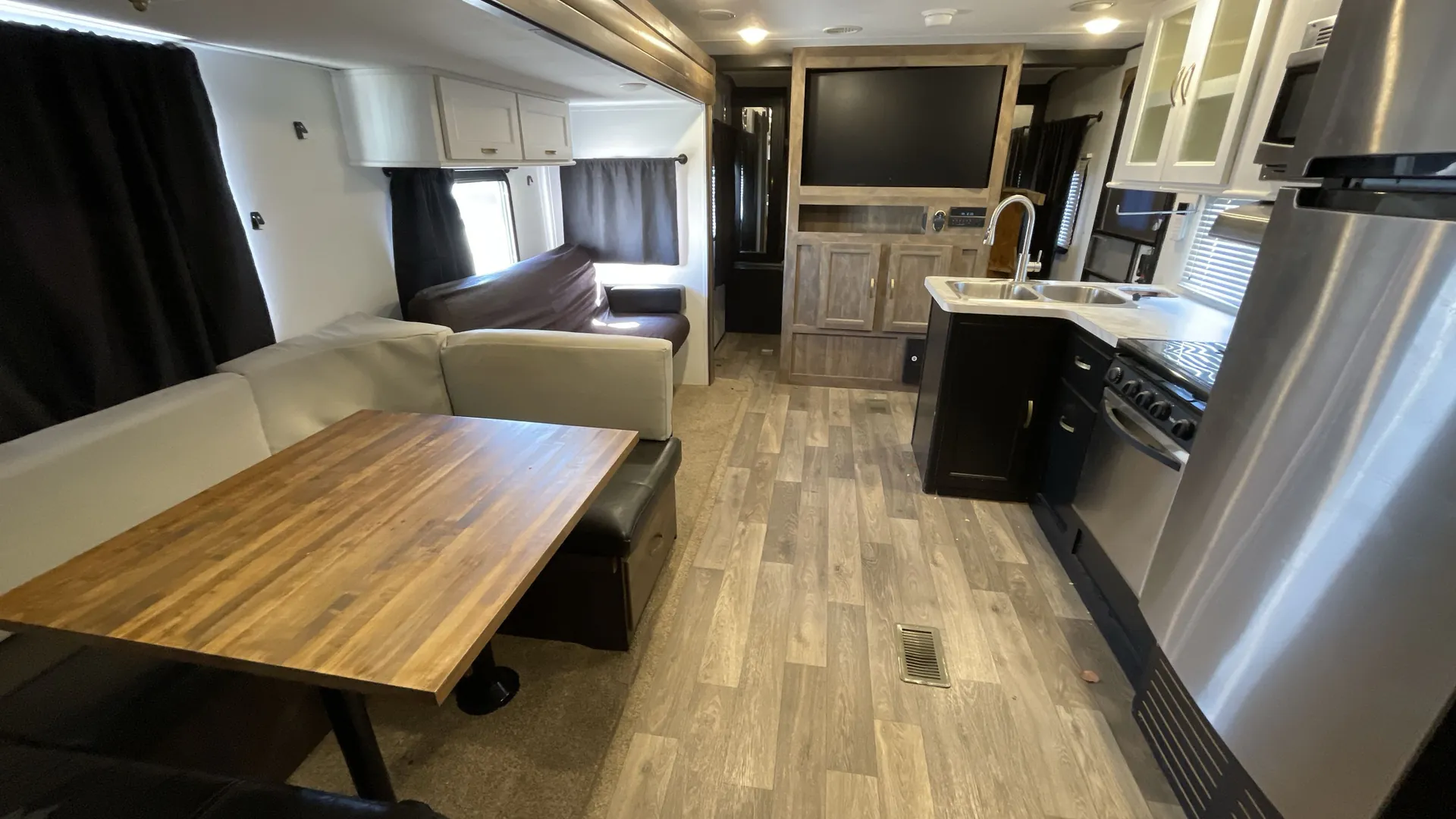 2018 Forest River Vibe Extreme Lite 261BHS — living area main