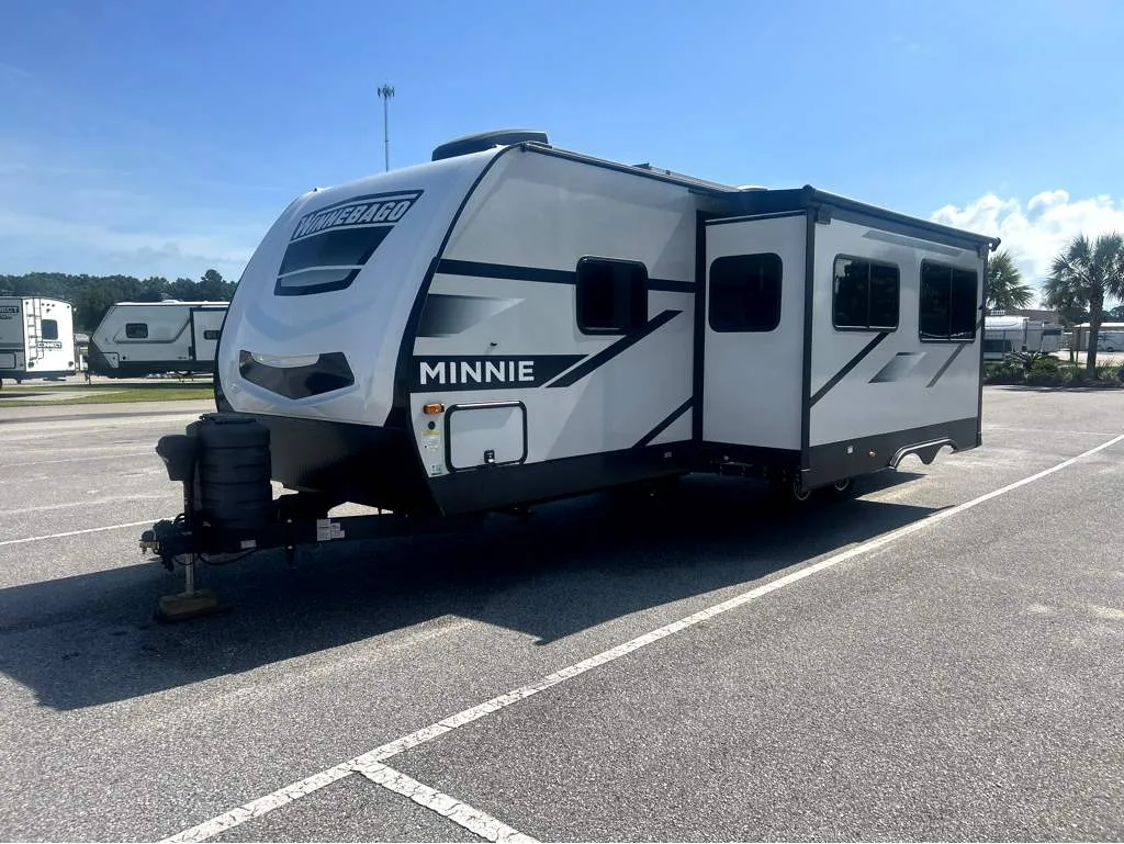 2024 Winnebago Minnie 2801BHS - Photo 3