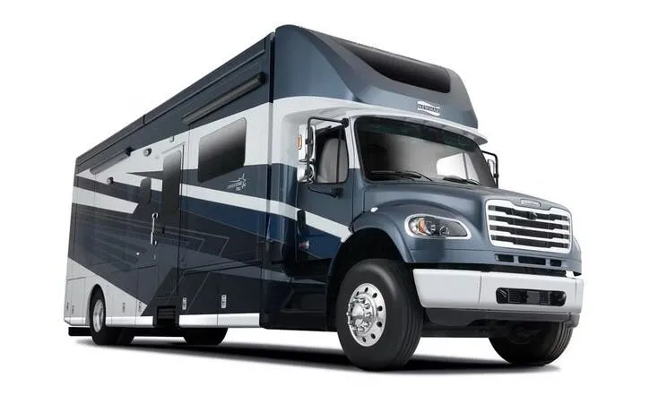 Newmar Super Star 4161 exterior