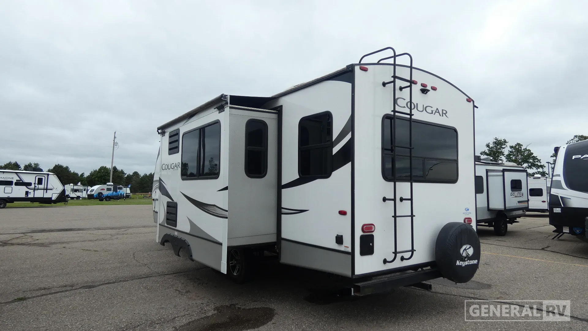 2021 Keystone Cougar Half Ton 25RDS - Photo 4