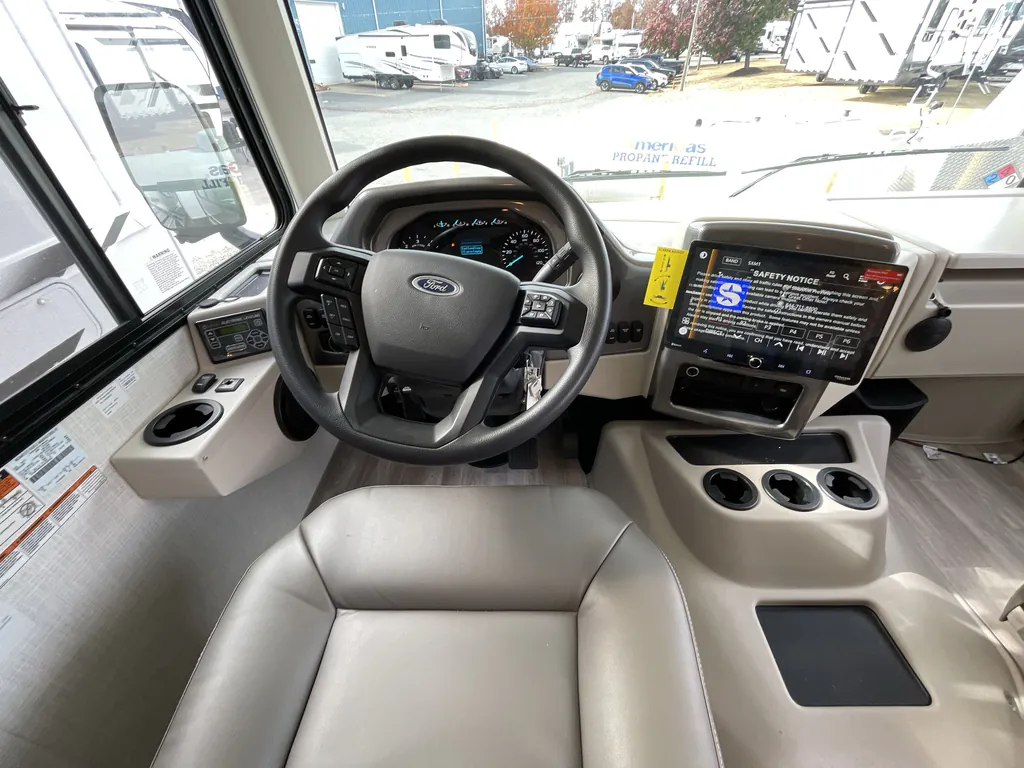 2026 Thor Motor Coach Windsport 29L, Photos photo 11