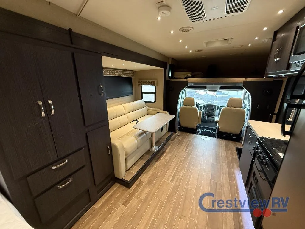 2018 Dynamax Corp Isata 3 24RW - Photo 4