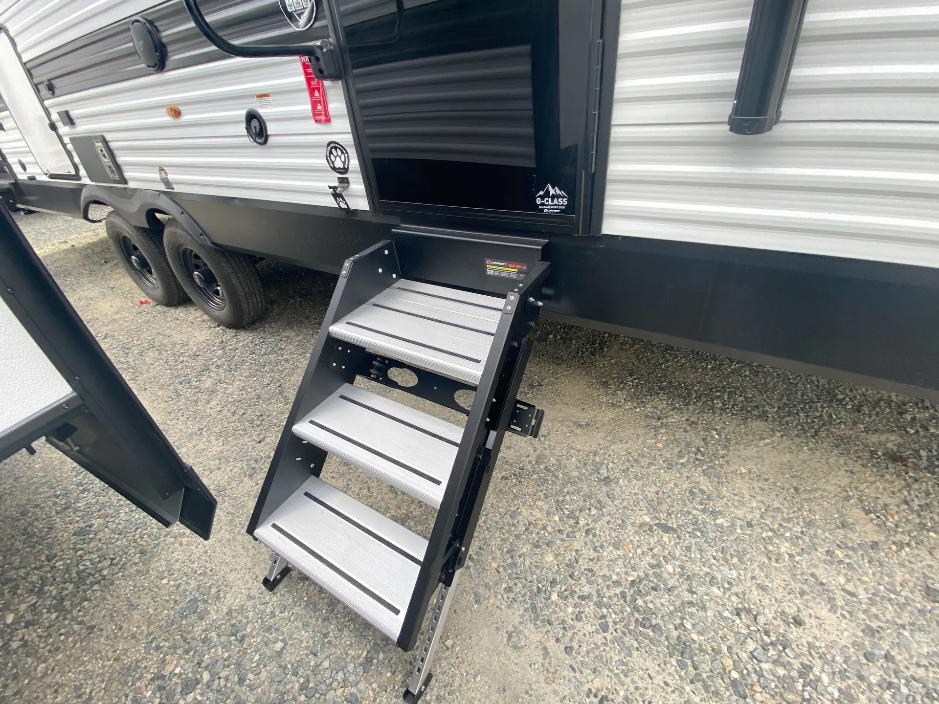 2026 Grand Design Transcend Xplor 27DBX - Photo 3