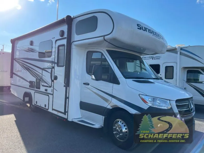 2022 Forest River Sunseeker MBS 2400B - Photo 2