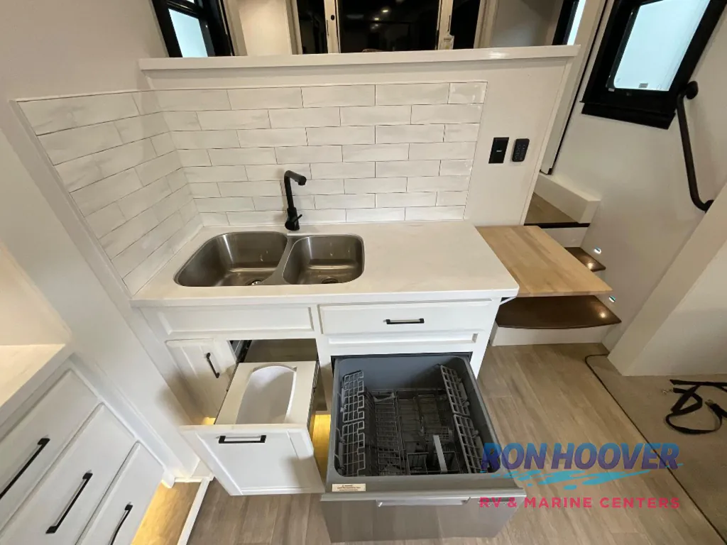 2024 Forest River RiverStone 425FO, Photos photo 13