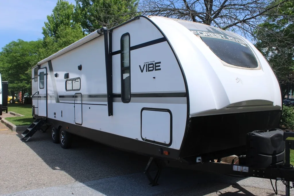2020 Forest River Vibe 28BH — Photo 5