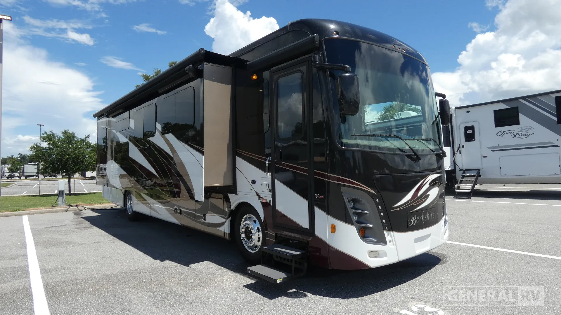 2019 Forest River Berkshire 38A - Photo 2