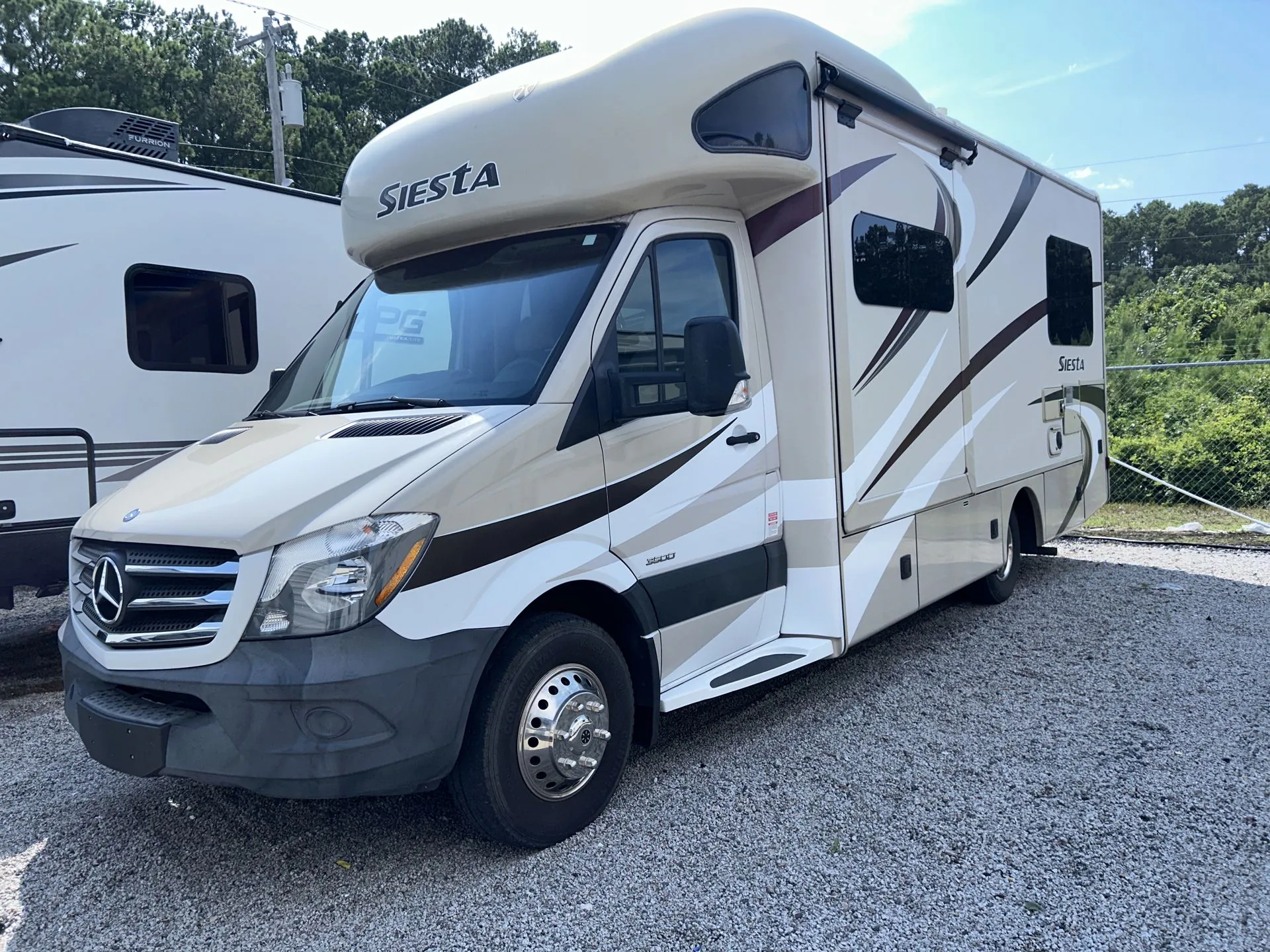 2014 Thor Motor Coach Siesta Sprinter 24ST - Photo 4