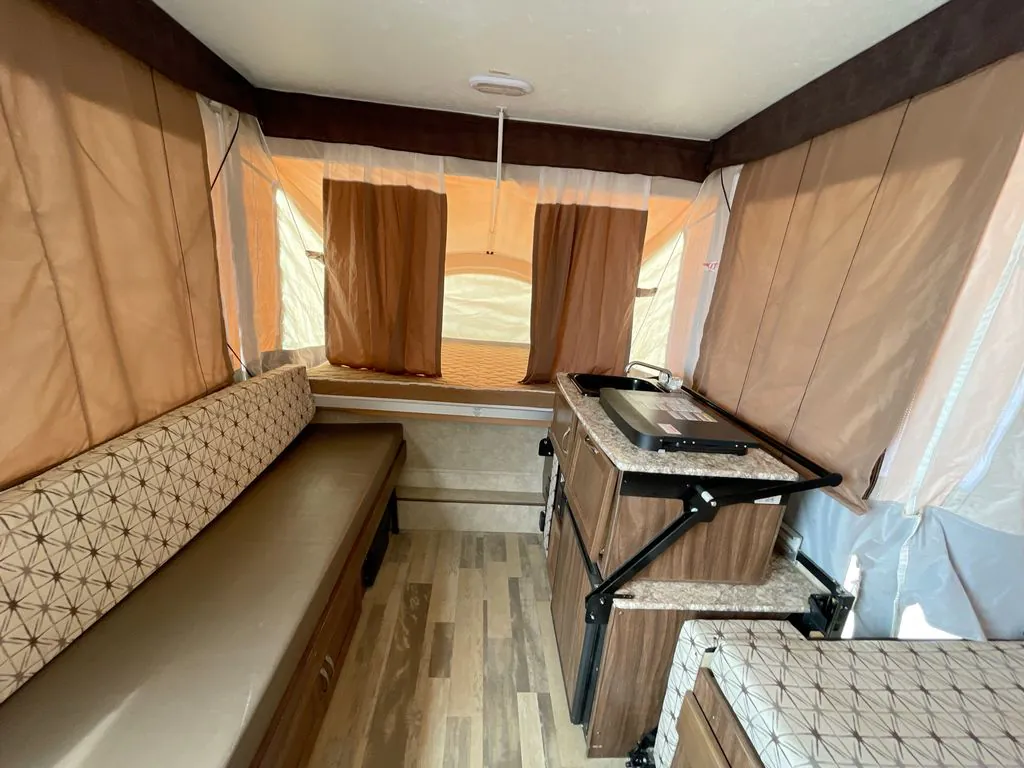 2018 Coachmen Viking Legend 2485 SST - Photo 4