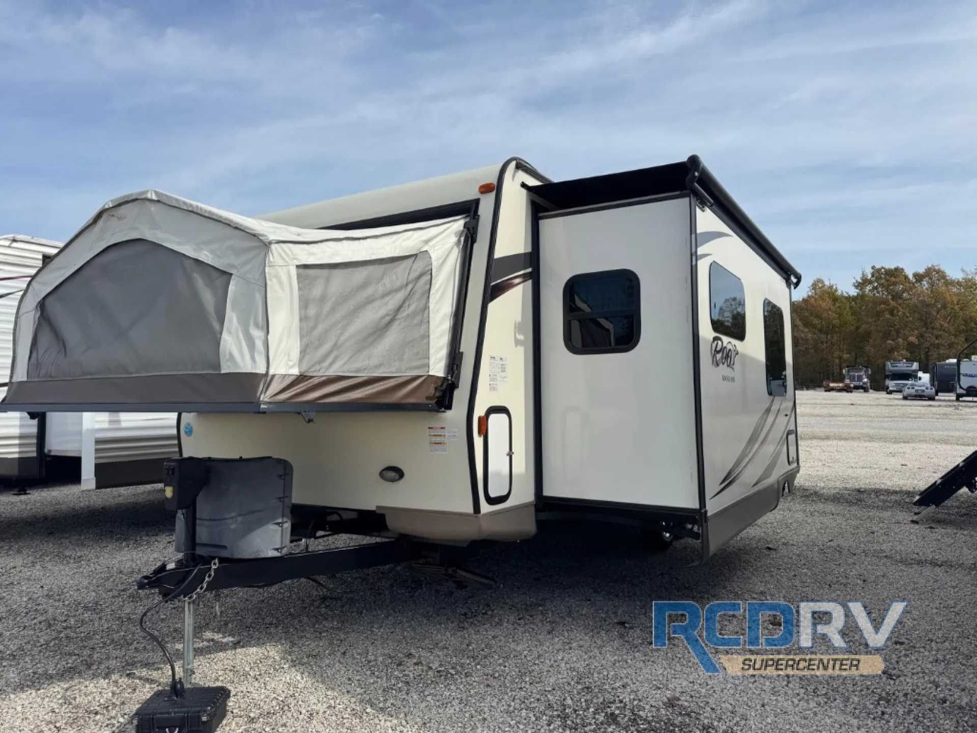 2015 Forest River Rockwood Roo 23IKSS - Photo 3