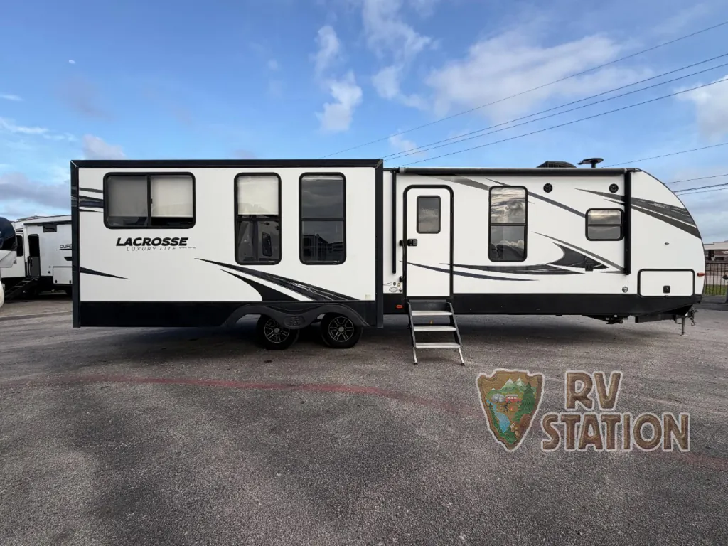 2020 Prime Time LaCrosse 3380IB, Photos photo 9