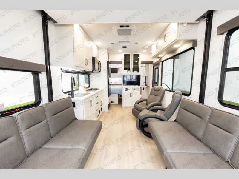 2027 Grand Design Momentum G-Class 21G - Photo 3