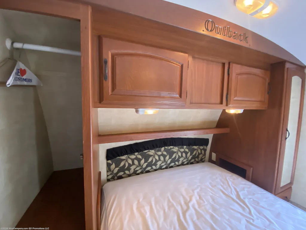2012 Keystone Outback 298RE, Photos photo 41