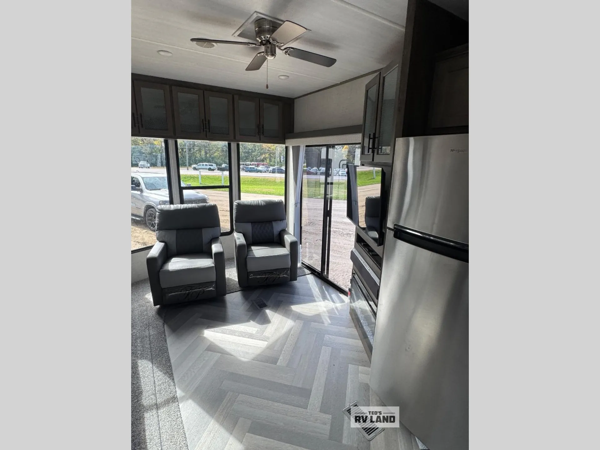 2021 Forest River Salem Villa 353FLFB — Photo 7
