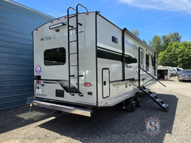 2026 Northwood Arctic Fox Edge 27RK - Photo 3