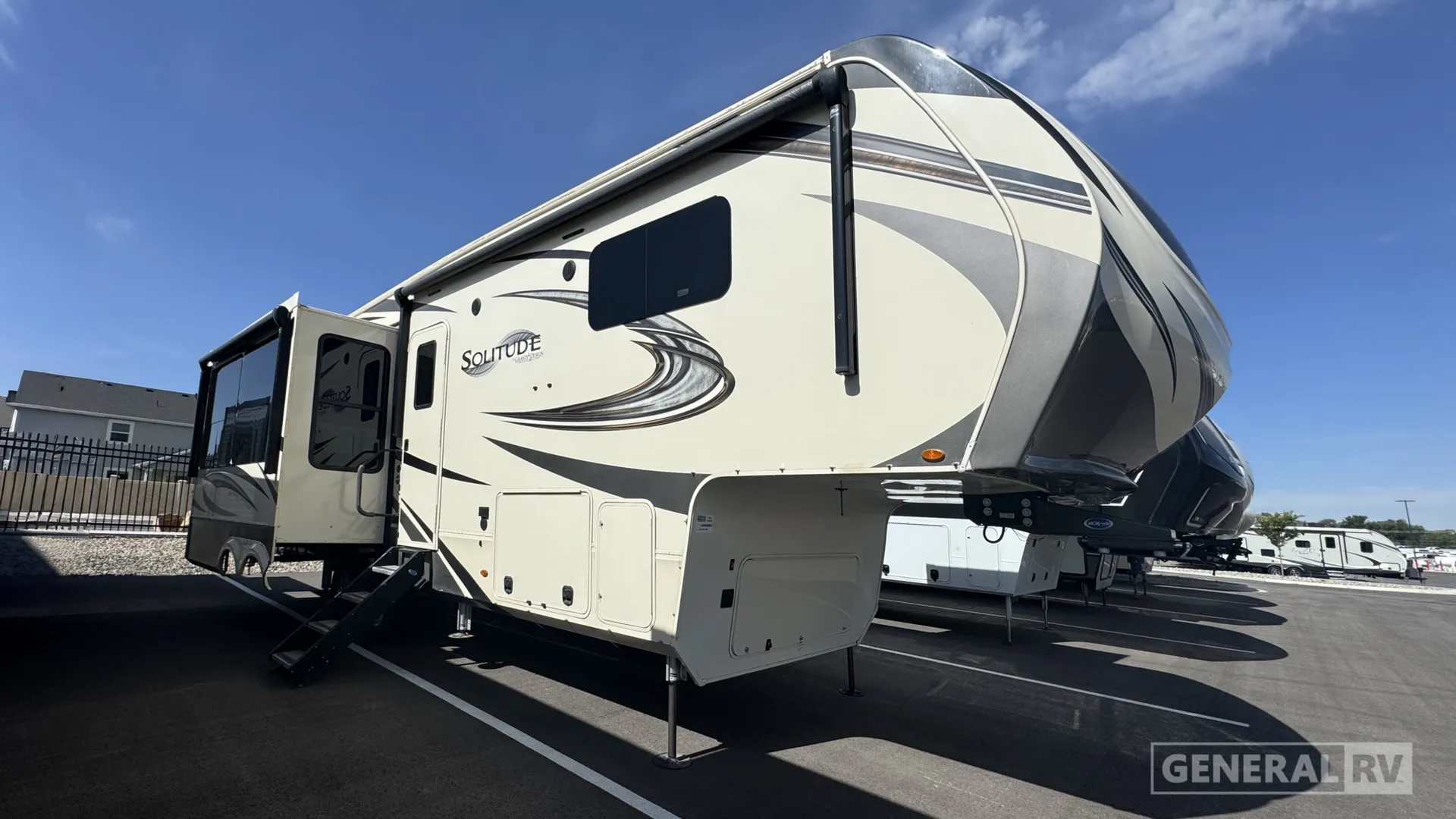 2021 Grand Design Solitude 310GK - Photo 2