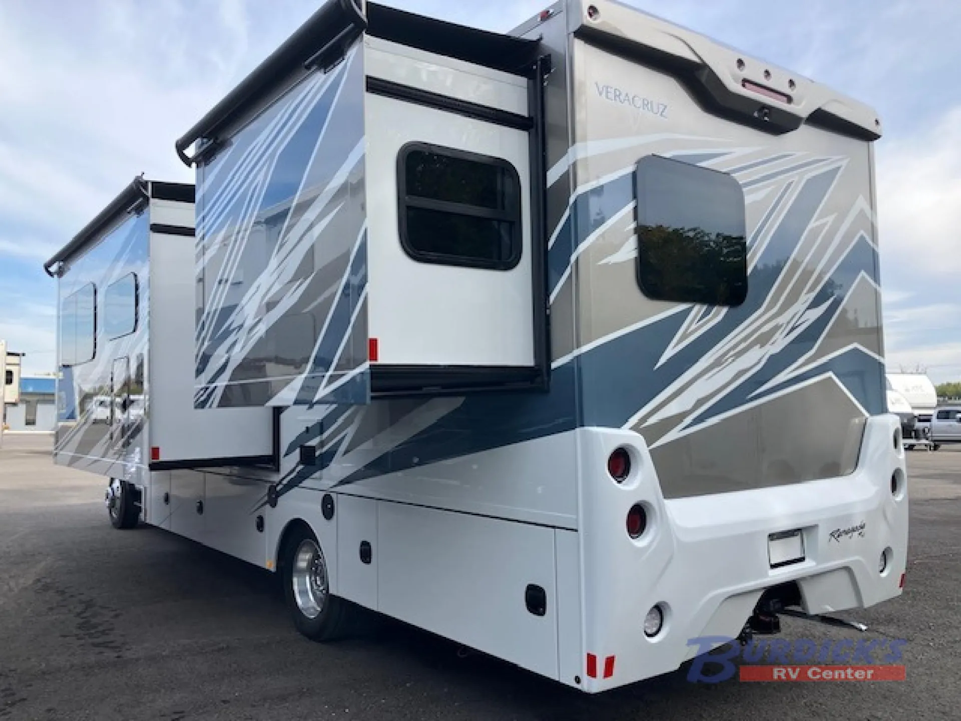 2027 Renegade RV Veracruz 33VDS - Photo 4