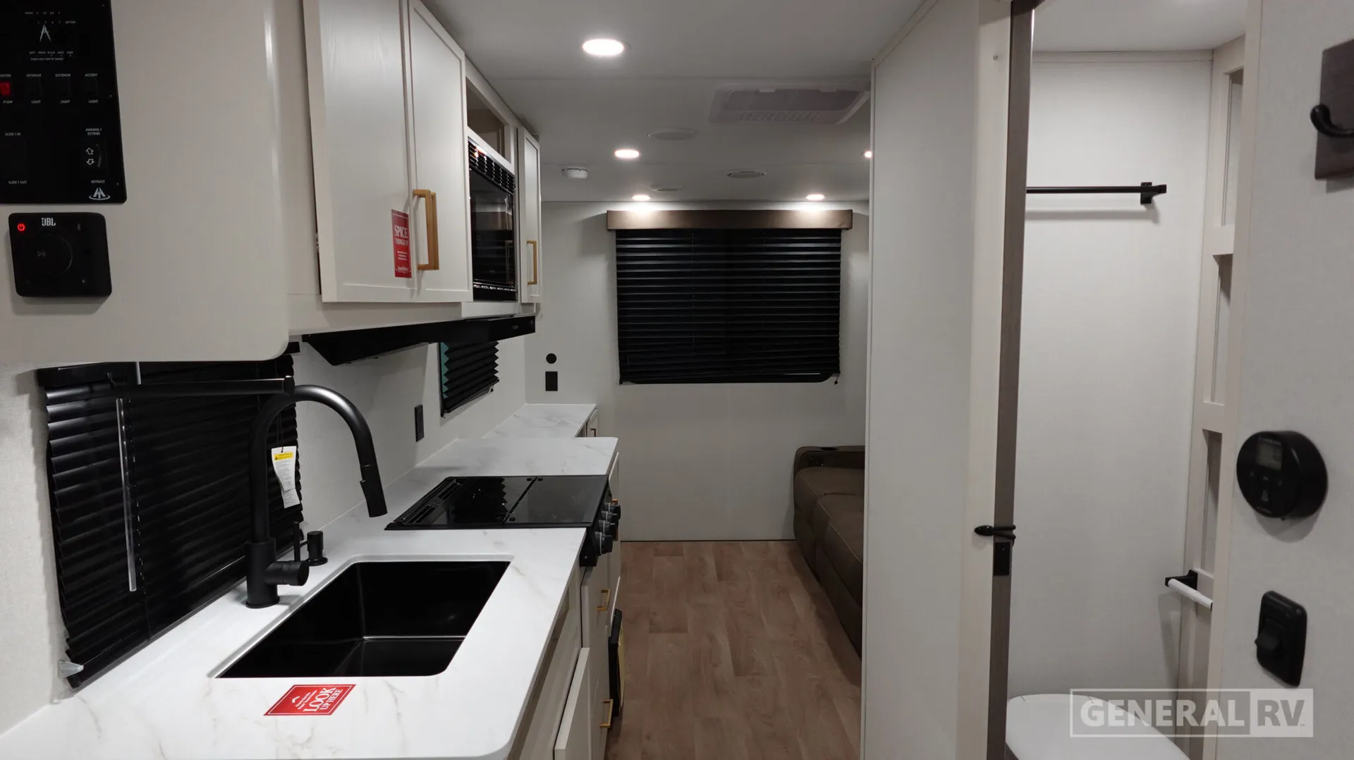 2026 Grand Design Transcend Xplor 21RLX - Photo 3