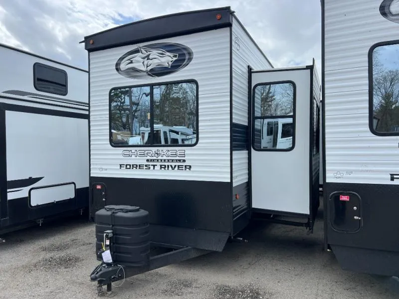 2026 Forest River Cherokee Timberwolf 39DK - Photo 4