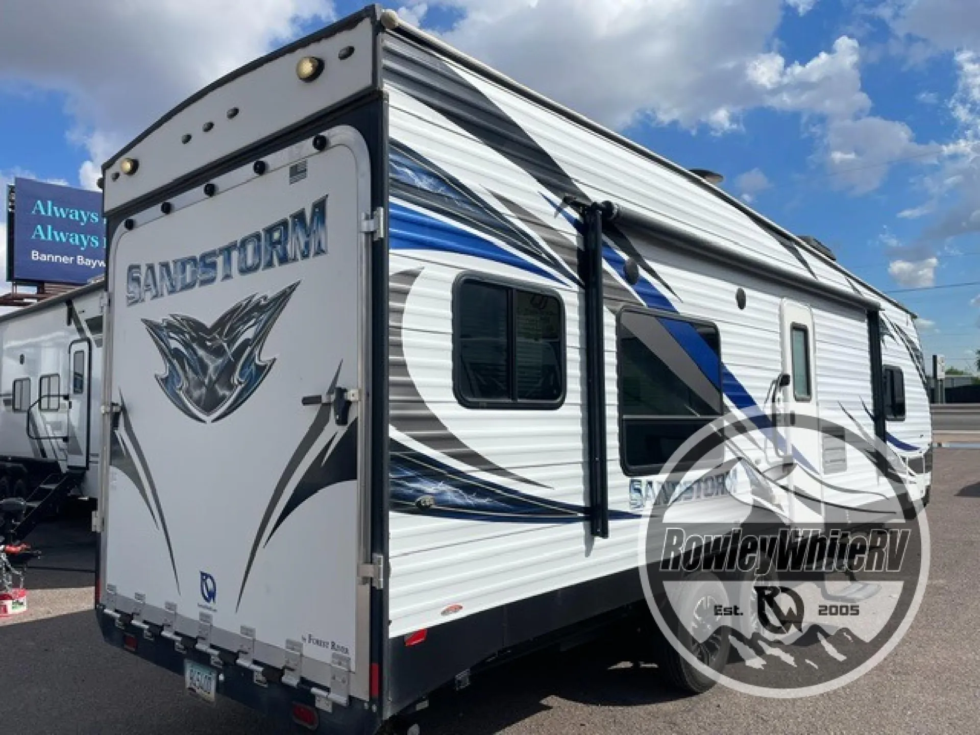 2018 Forest River Sandstorm 251SLC - Photo 3