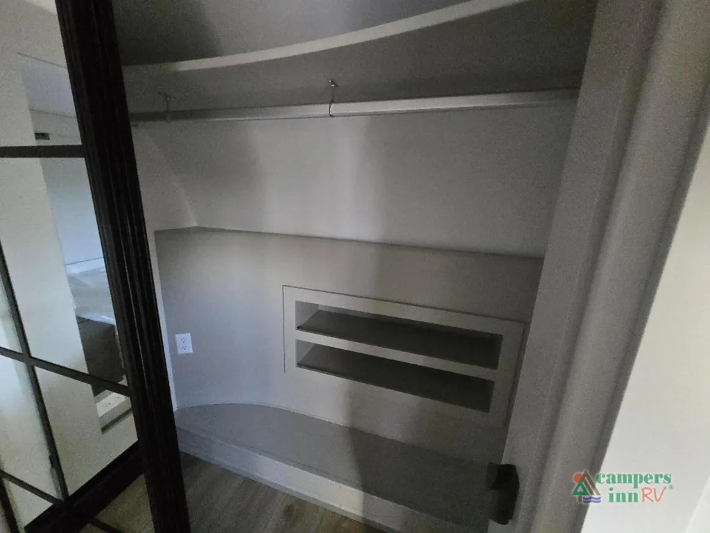 2026 Brinkley Model Z 3600, Photos photo 43