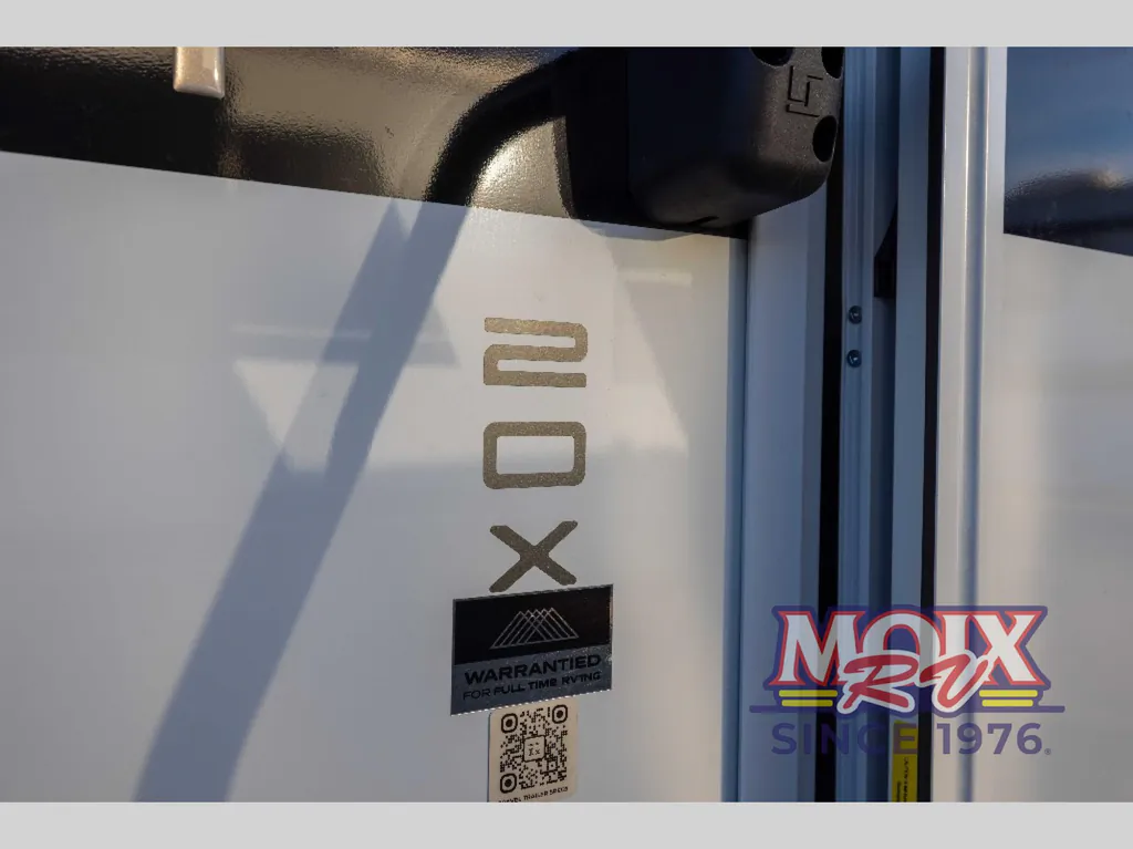 2026 Brinkley Model Ix 20X, Photos photo 13