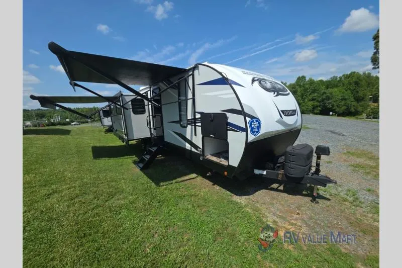 2021 Forest River Cherokee Alpha Wolf 26RL-L - Photo 3