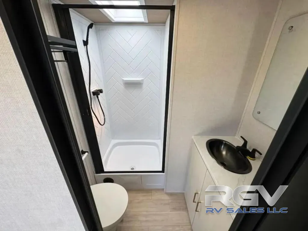 2027 Forest River Vibe 3400BH, Photos photo 31