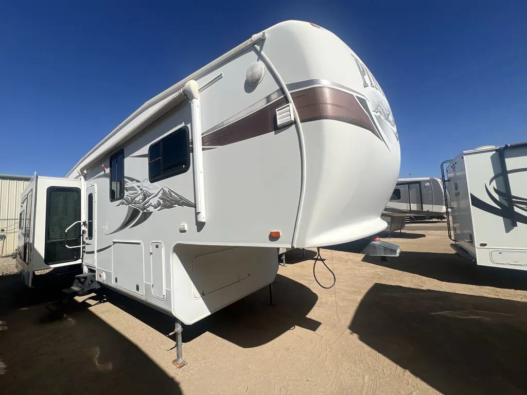 2012 Jayco Pinnacle 36REQS - Photo 2