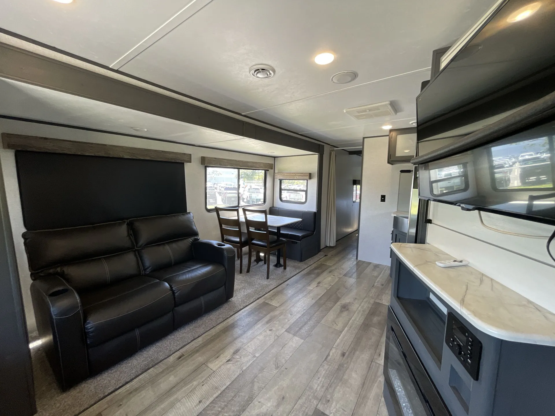 2022 Dutchmen Aspen Trail 2860RLS — living area main