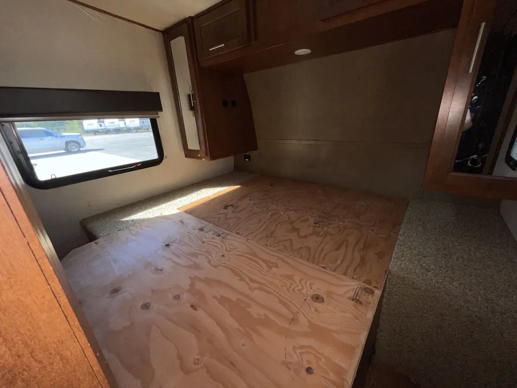 2016 Forest River XLR Hyperlite 30HDS, Photos photo 11