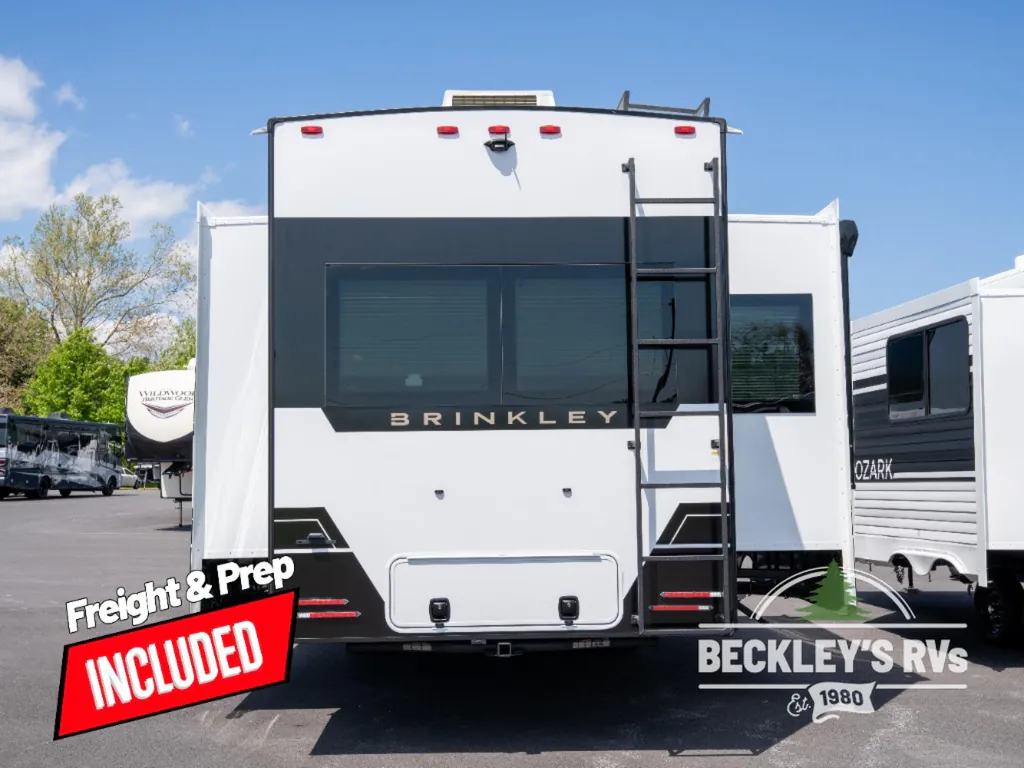 2026 Brinkley Model Z 3600, Photos photo 9