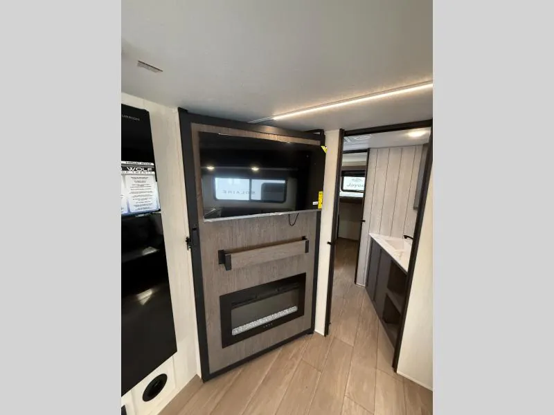 2026 Forest River Cherokee Alpha Wolf 29TB, Photos photo 11