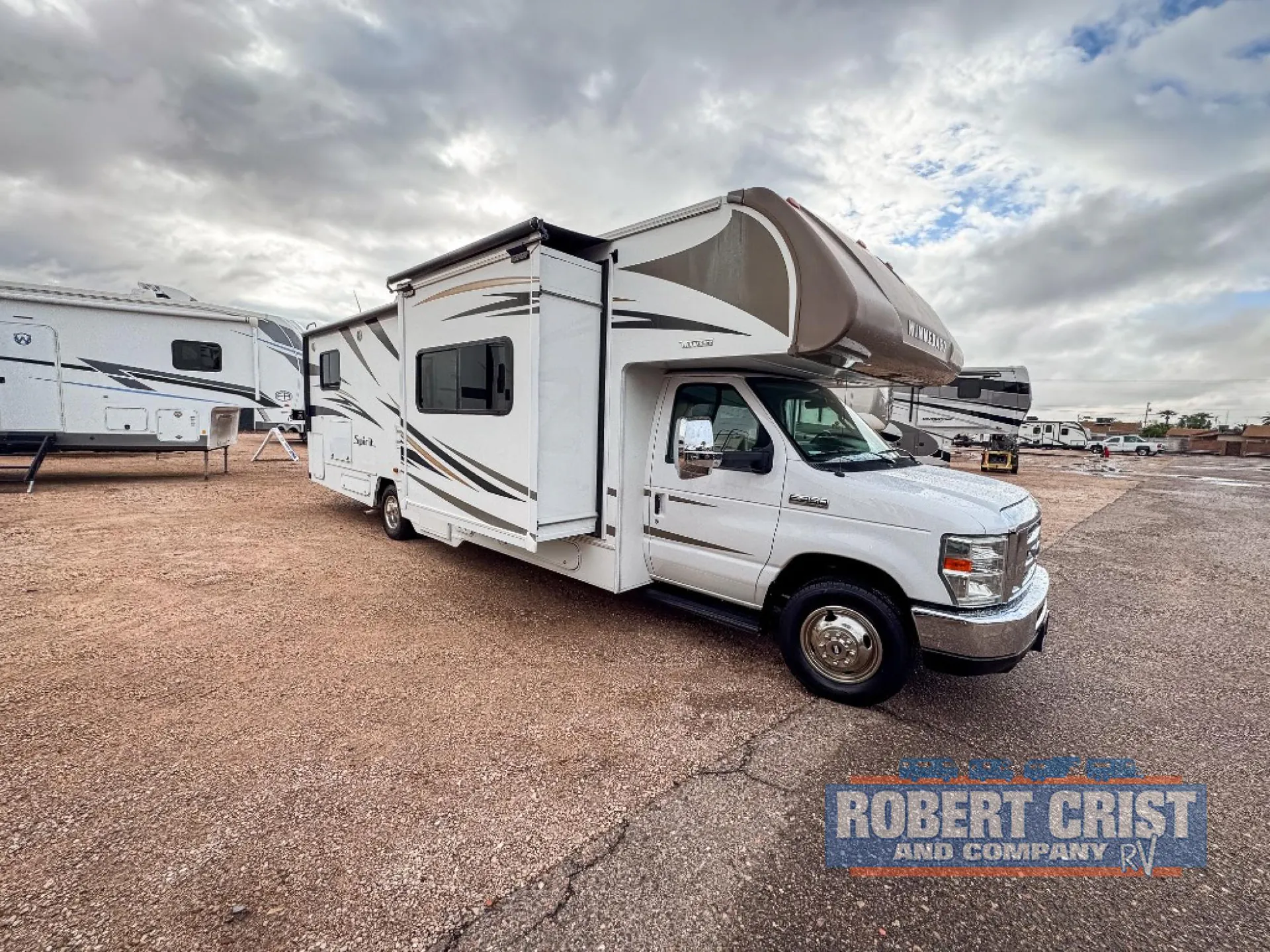 2017 Winnebago Spirit 31D - Photo 2