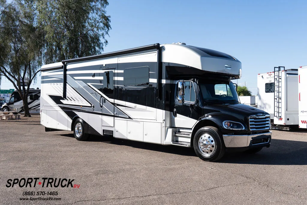 2026 Newmar Grand Star 3940 - Photo 2