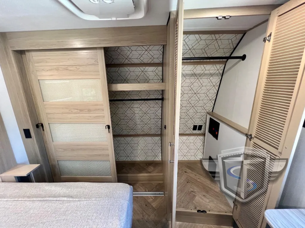 2026 Keystone Raptor 441, Photos photo 58