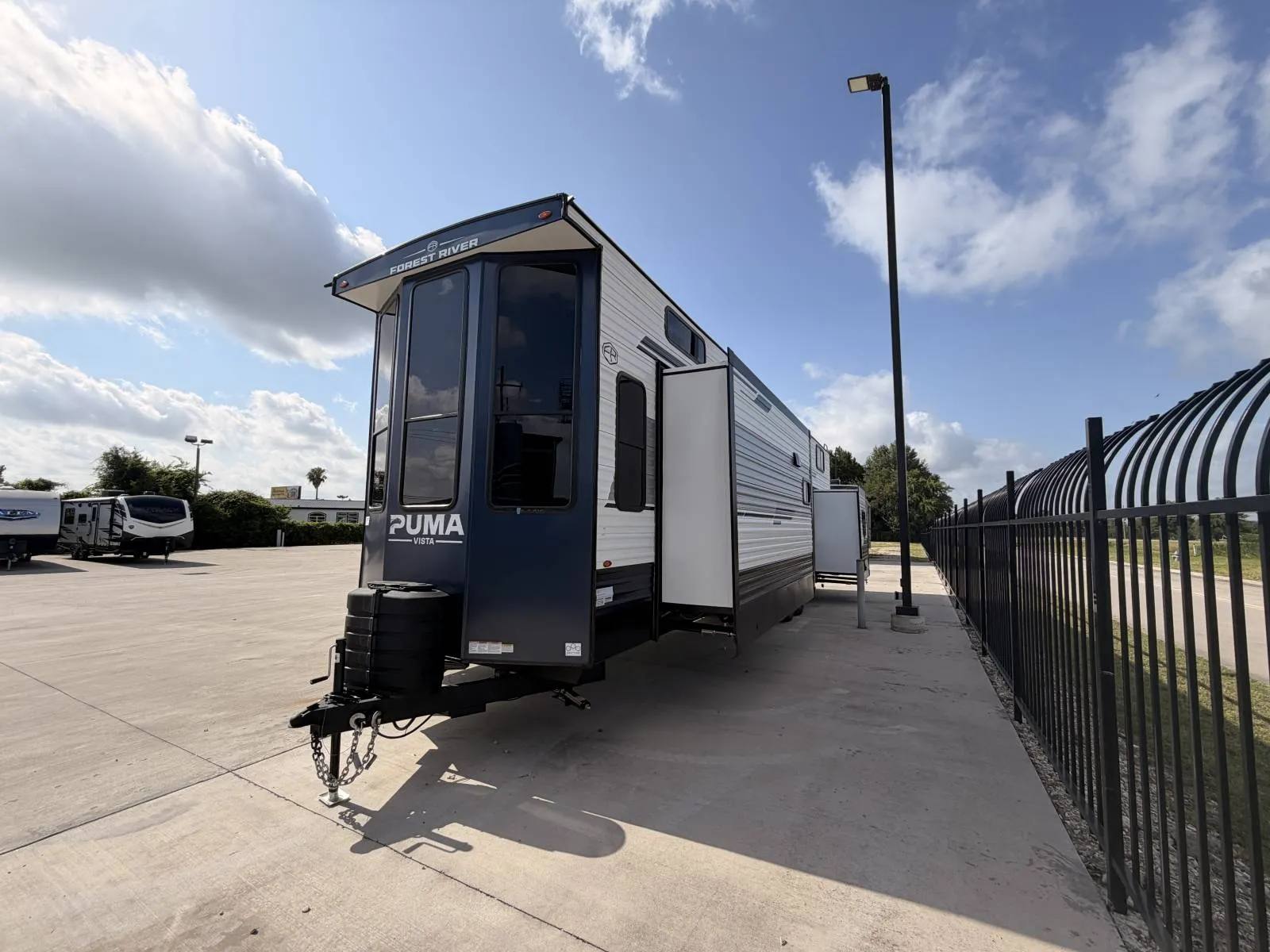 2026 Forest River Puma Vista 402LFT - Photo 2