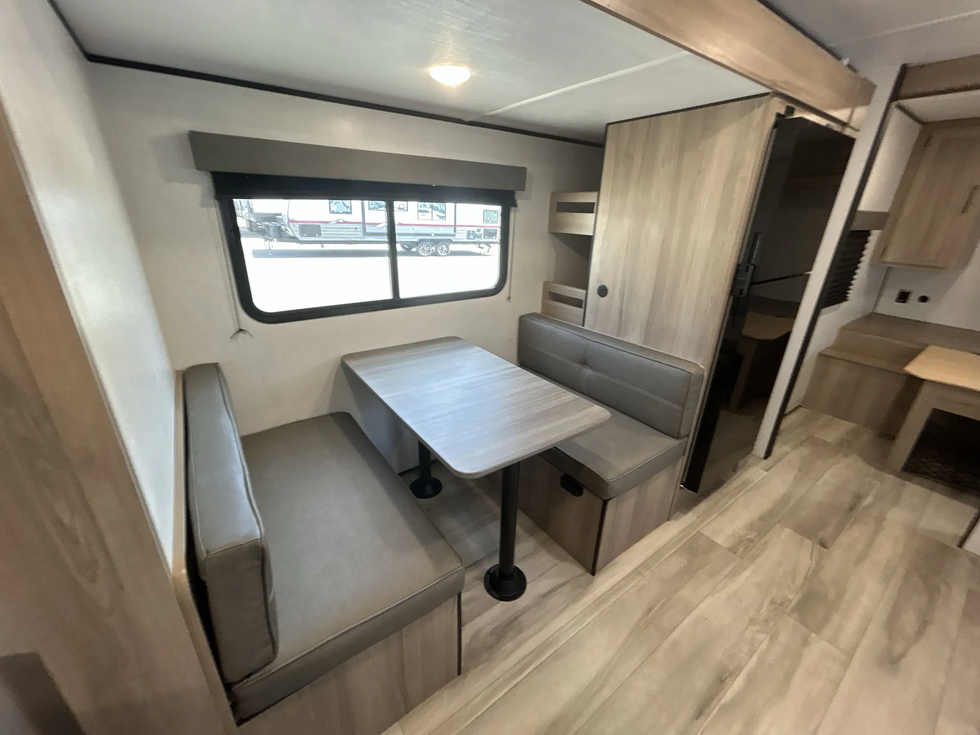 2026 Keystone Coleman Light 22BX — living area main