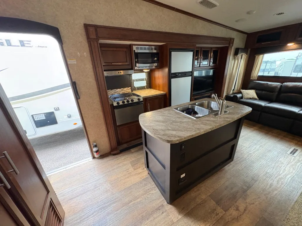 2018 Jayco Eagle HT 28.5RSTS, Photos photo 10