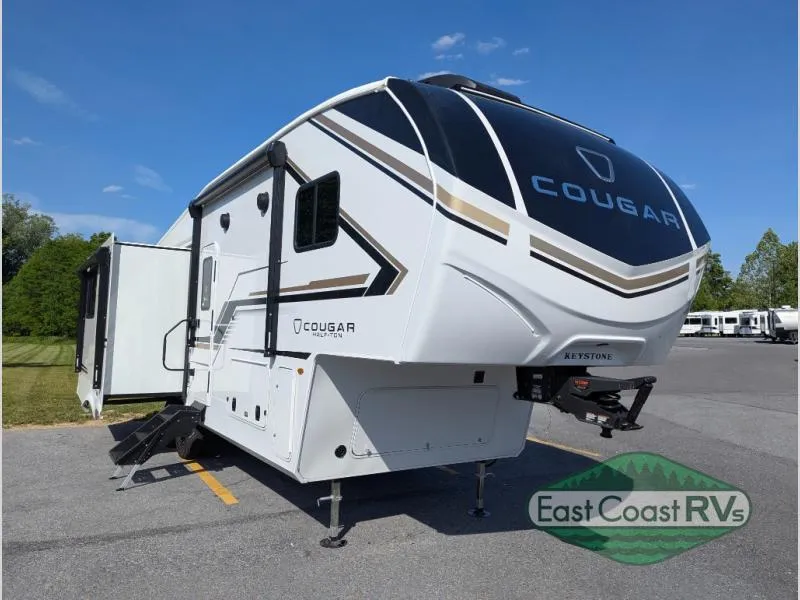 2027 Keystone RV Cougar Half-Ton 26RKE - Photo 2
