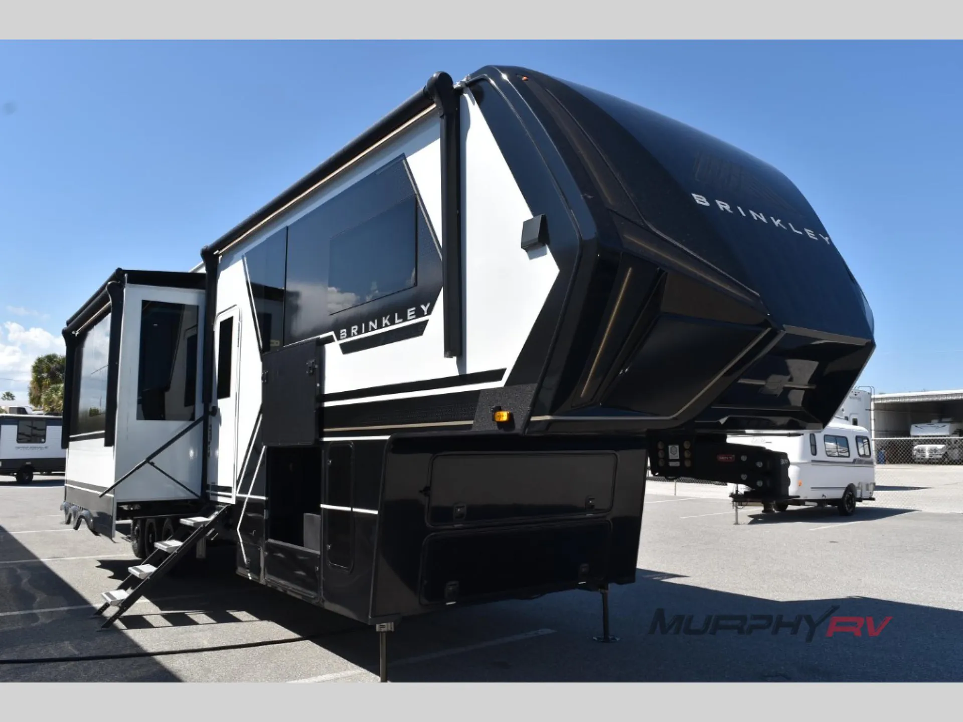 2024 Brinkley Model G 3950 - Photo 2