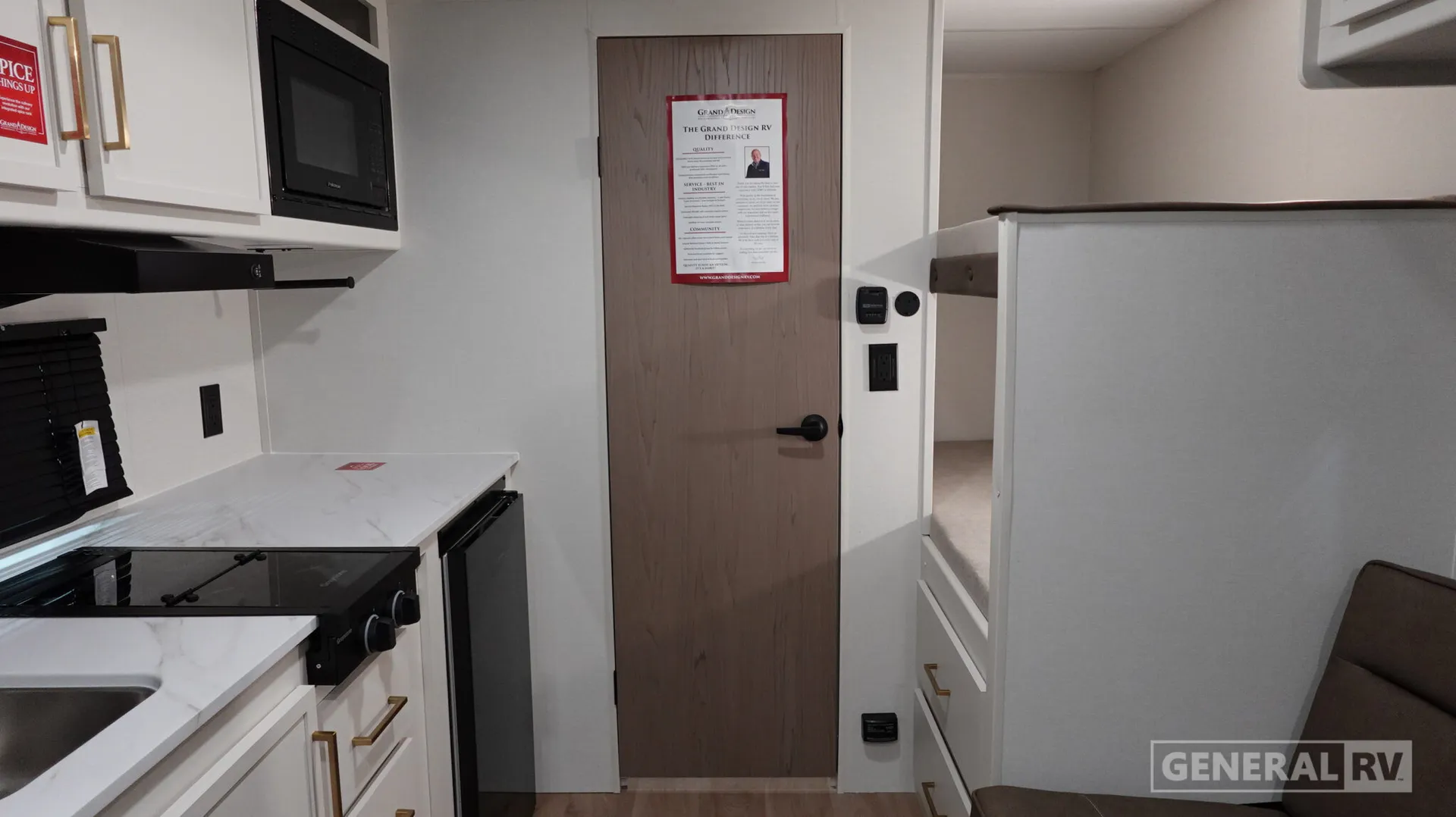 2027 Grand Design Transcend One 151BH - Photo 3